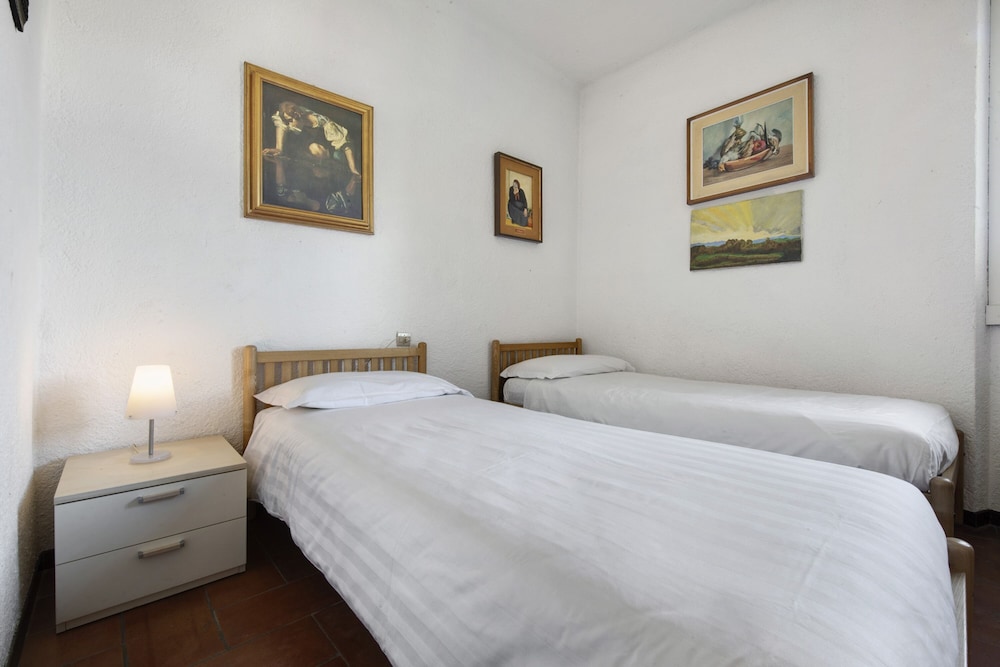 Apartment Residence I Prati Di Giussana With Lake & Mountain View, Pool, Garden, Terrace & Wi-fi - Lake Como