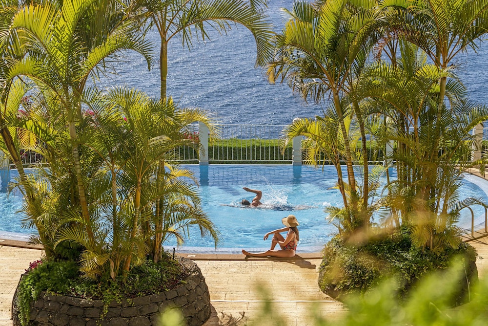 In Noble Zone, With Pool - Quinta Da Falésia Ii - Madeira