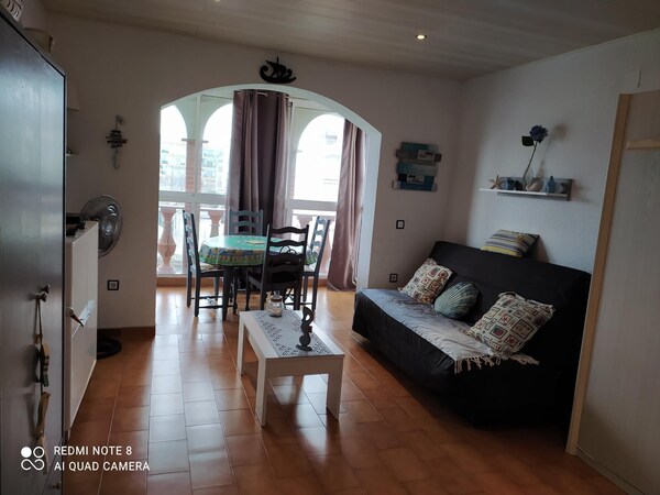 Nice Apartment With Beautiful Views - Sant Pere Pescador