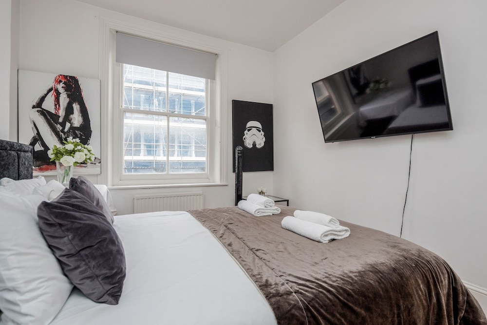 Your Mini Castle By Oxford Circus :) 4 Br 2.5 Bath - Chelsea
