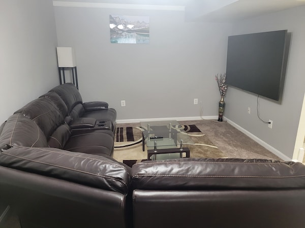 Clean, Spacious, And Cozy Basement Apartment For A Memorable Homeaway Experience - Woodbridge, VA