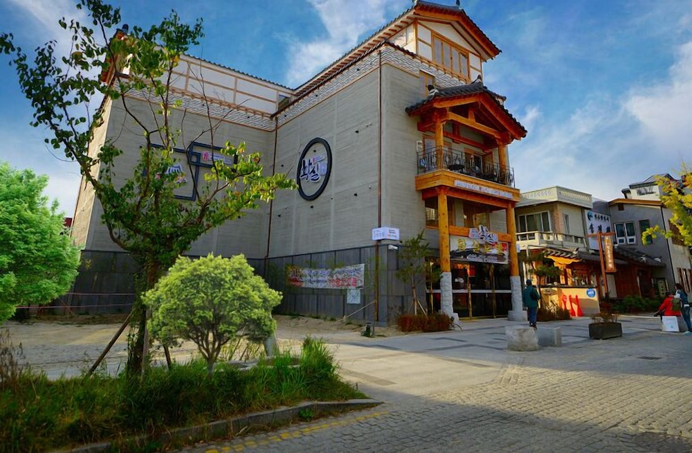 Hwangsil Tourist Hotel - Jeonju-si