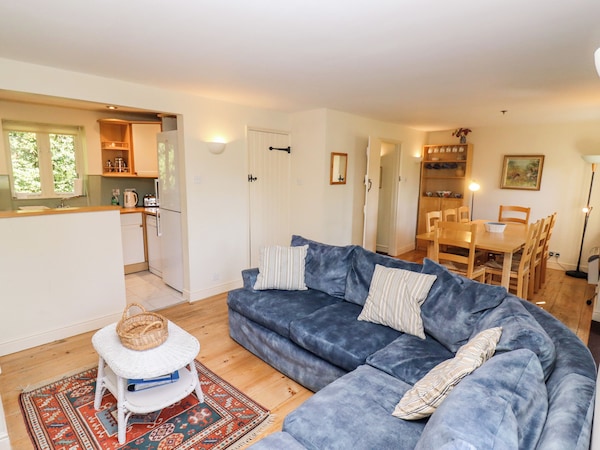 Kingfishers Cottage 8, Family Friendly In Cotswold Water Park - Cirencester