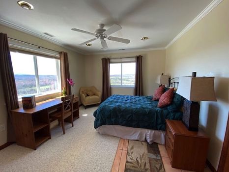 James River State Park, Gladstone airbnb, hotels and vacation rentals