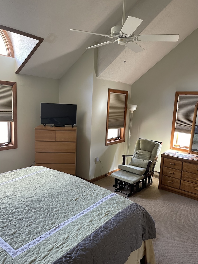 Cozy Home Away From Home- Condo In Waterville Valley Estates - Campton, NH