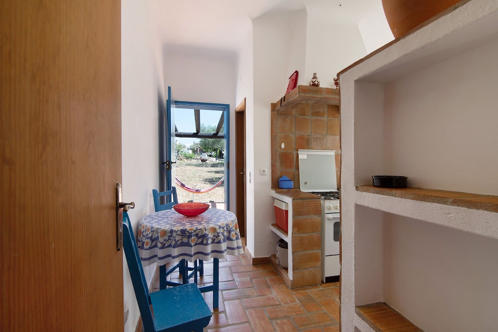Casa De Vacaciones "Algarve Rural 2br Villa" Con Terraza Compartida, Piscina Compartida Y Wi-fi - Loulé