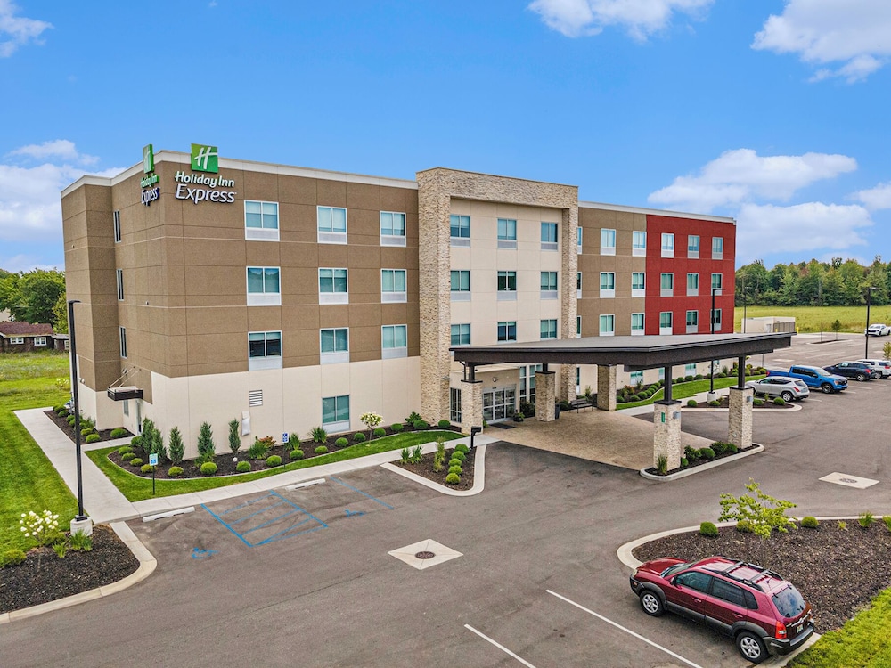 Holiday Inn Express South Haven - South Haven, MI