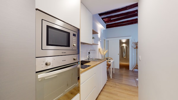 Cozy Apartment For Work & Travel Near El Retiro - Villaverde Bajo / Estación Cercanías