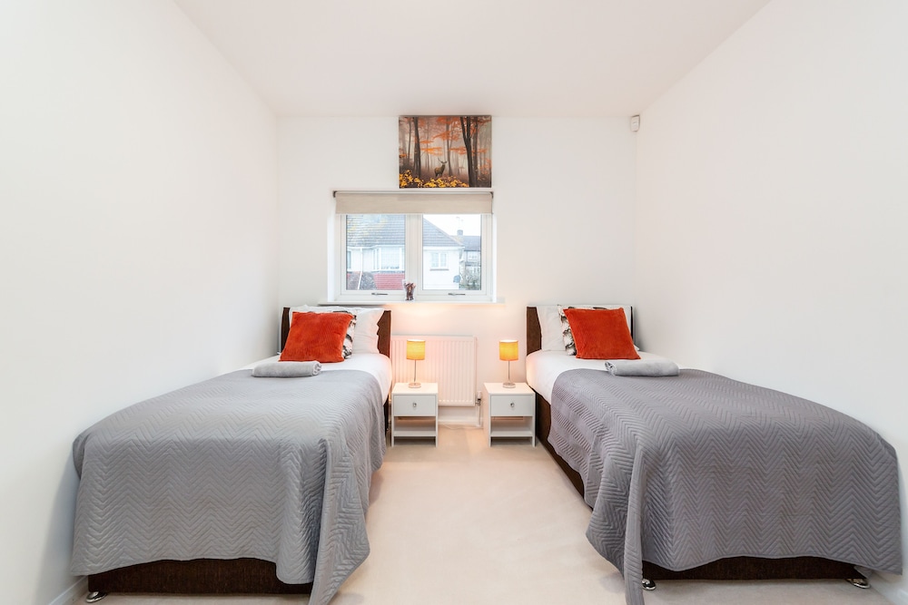 Lovely 2-Bed Apartment in Dartford - Dartford