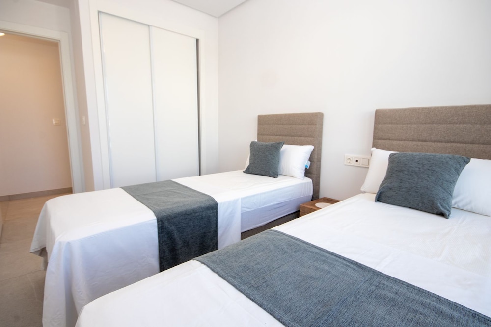 Modern 3 Bed Apartment Close To Los Arqueros Golf - Benahavís
