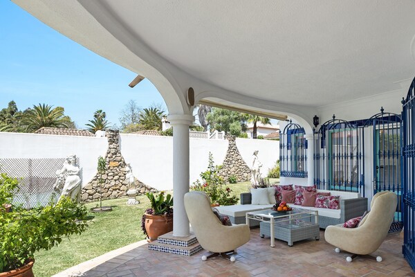 Villa 'La Contenta' With Pool, Garden, Terraces & Wi-fi - El Palmar
