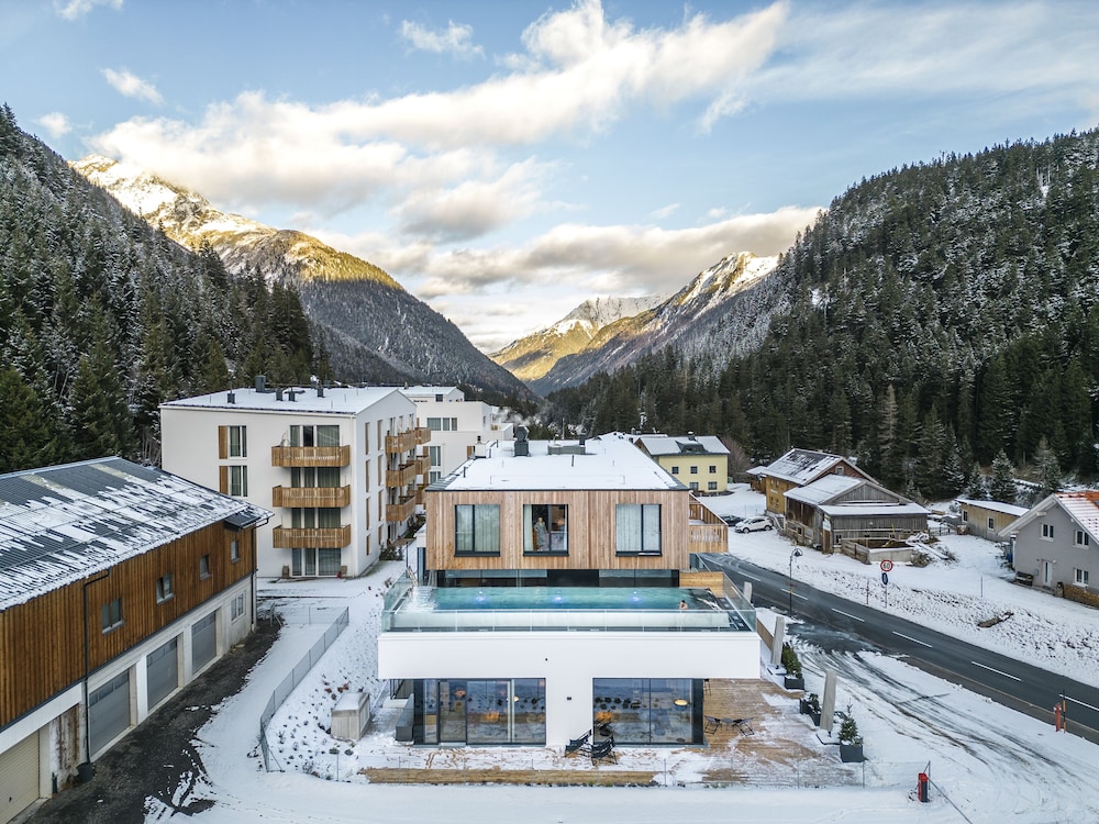 All-suite Resort Paznaun - Sankt Anton am Arlberg