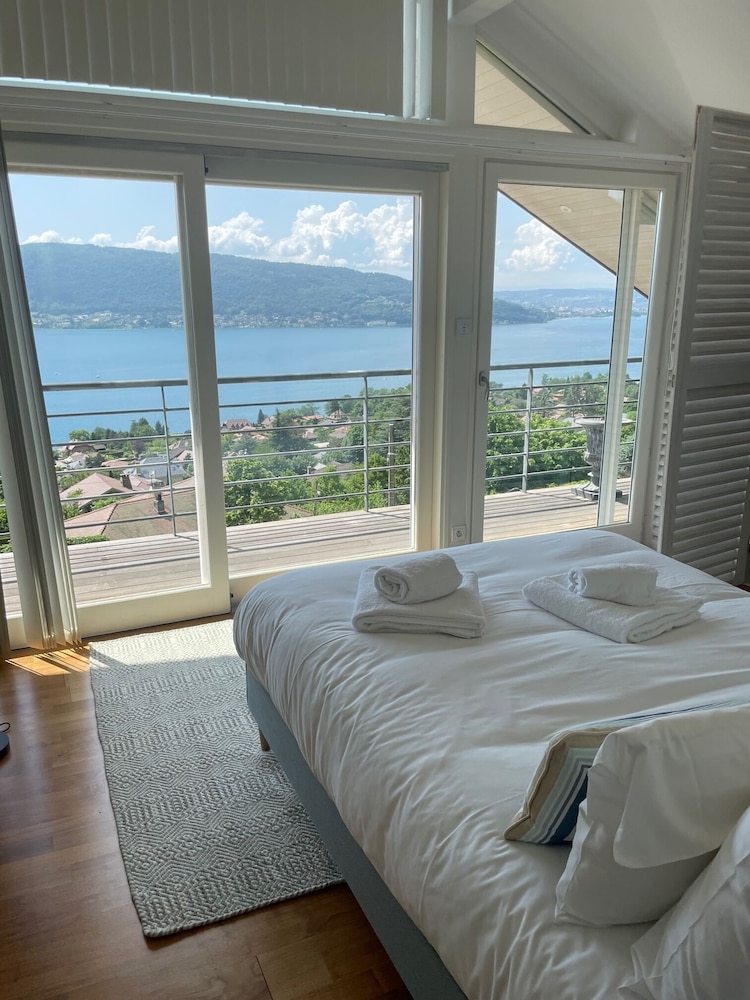 Villa With Beautiful Lake View Annecy - Saint-Jorioz