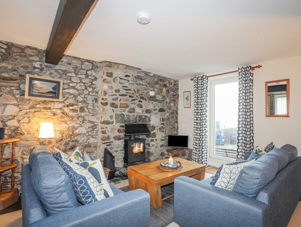 Awel Y Mor, Family Friendly, Character Holiday Cottage In Criccieth - Criccieth