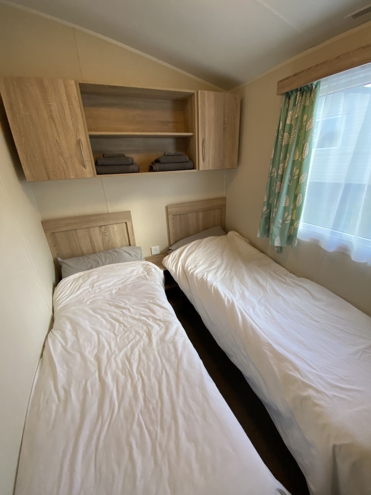 Fabulous Two Bed Home Minutes From The Beach - ニューキー
