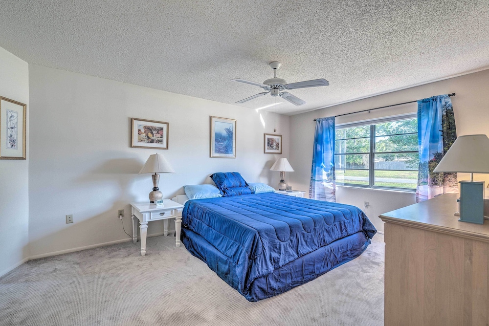 Sunny Spring Hill Hideout W/ Lanai And Pool! - Garden Grove, FL
