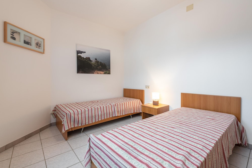 Apartamento "Casa Colonia 2" Con Vistas Al Mar, Terraza Y Wi-fi - Sant'Anna Arresi