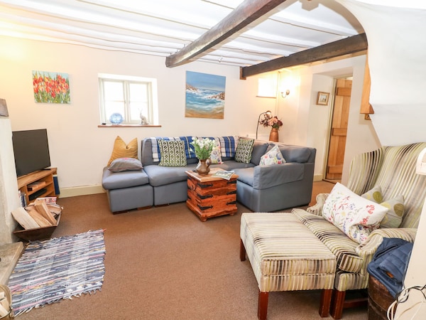 Carter's Cottage, Pet Friendly, With Open Fire In Stow-on-the-wold - Moreton-in-Marsh