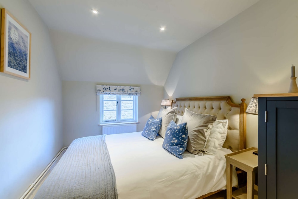 A Luxury Family Friendly Holiday Cottage In The Cotswolds - Spring Cottage - Moreton-in-Marsh