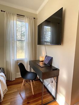 Seaforth, Pittsboro airbnb, hotels and vacation rentals