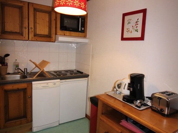 Apartment Lanslebourg-mont-cenis, 2 Bedrooms, 6 Persons - Lanslevillard