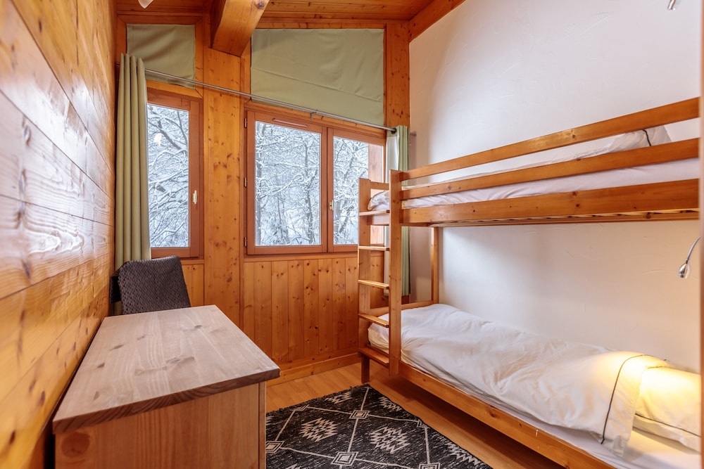 Cozy Chalet In An Authentic Location - Arc 1800