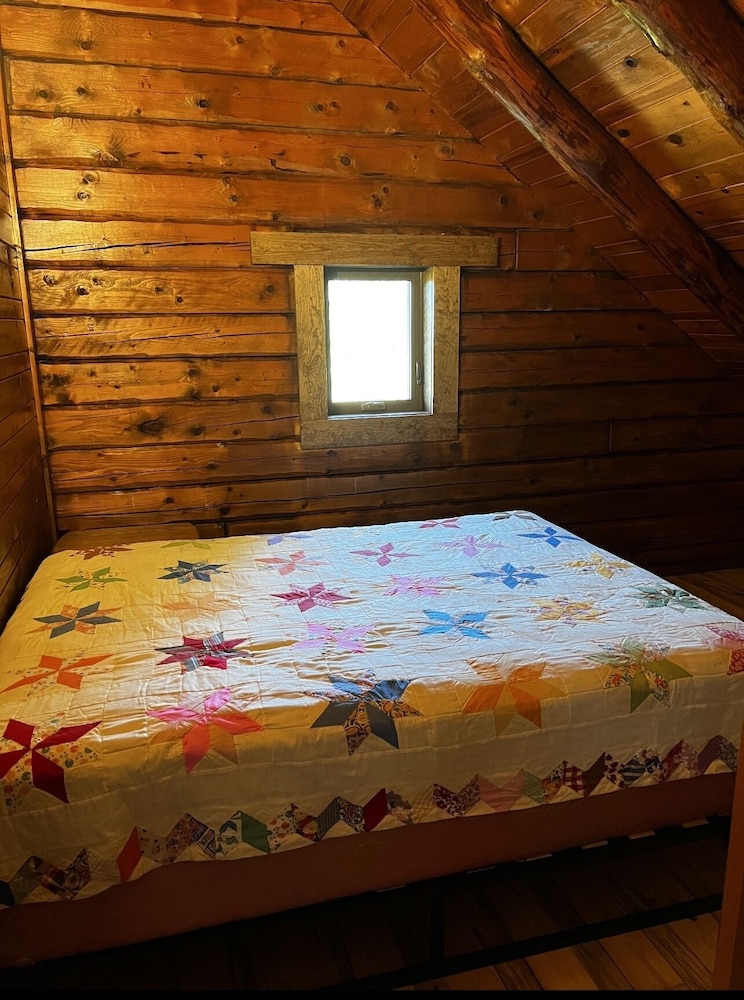 Cozy 3 Bedroom Cabin In A Quiet Setting - Lake George, MN