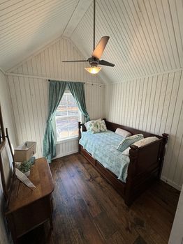 Lake Claiborne, LA Cabins Best prices on cozycozy