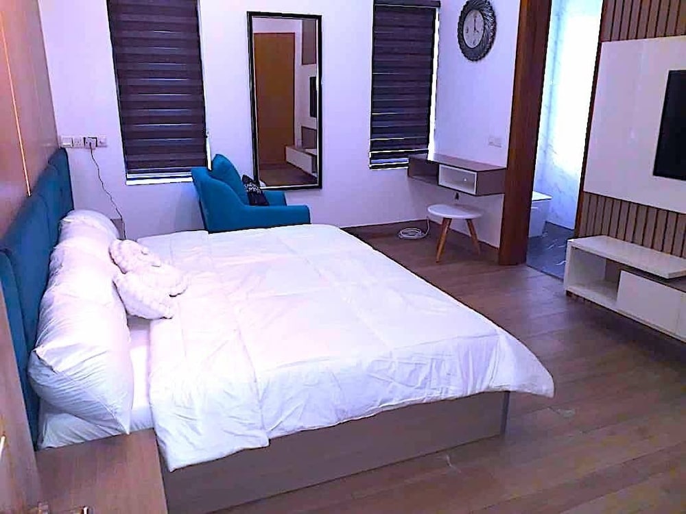 Lovely Presidential Pent-house With Rooftop Lounge@ America Luxury Extended Stay - Lagos, Nigeria