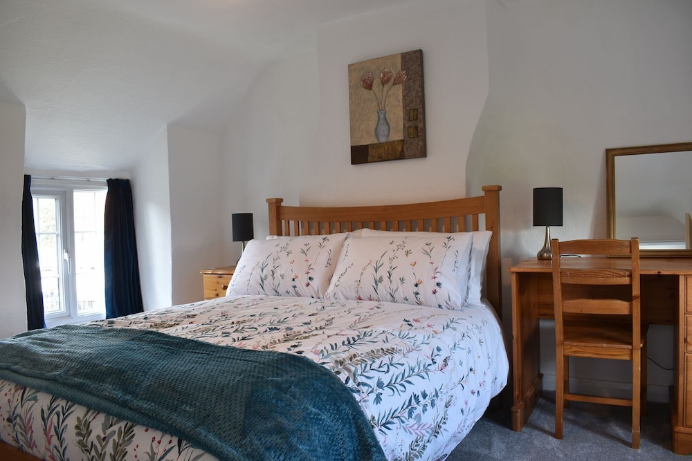 3 Bedroom Accommodation In Breadsall, Near Derby - Derby