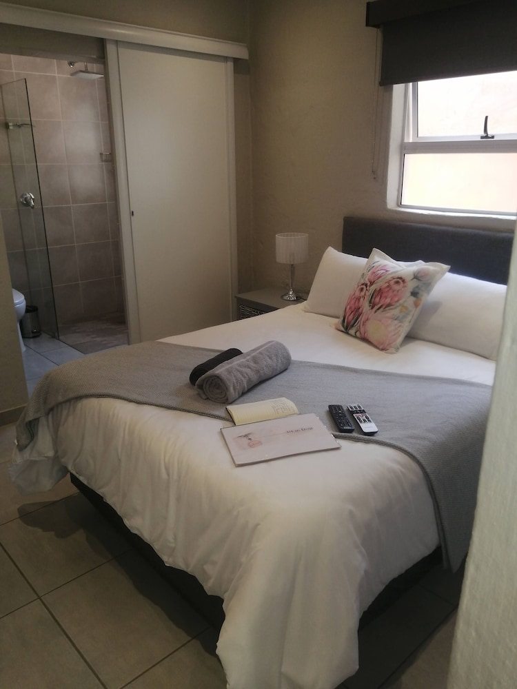 Private, Comfort And Cozy Unit - Pretoria (South Africa)