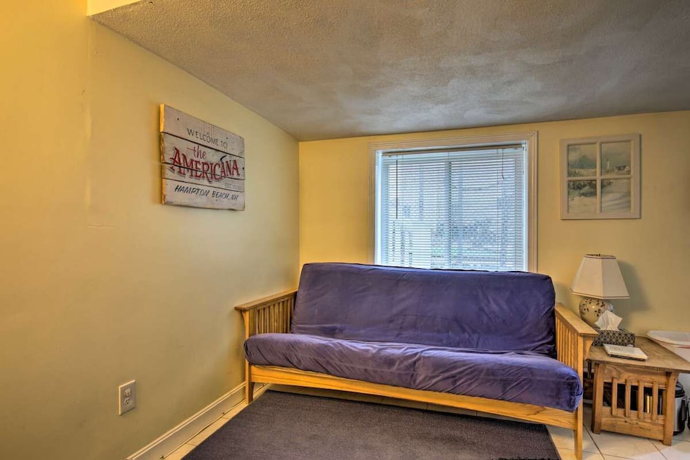 The Americana | Steps To Beach | Ground Floor Unit - Exeter, NH