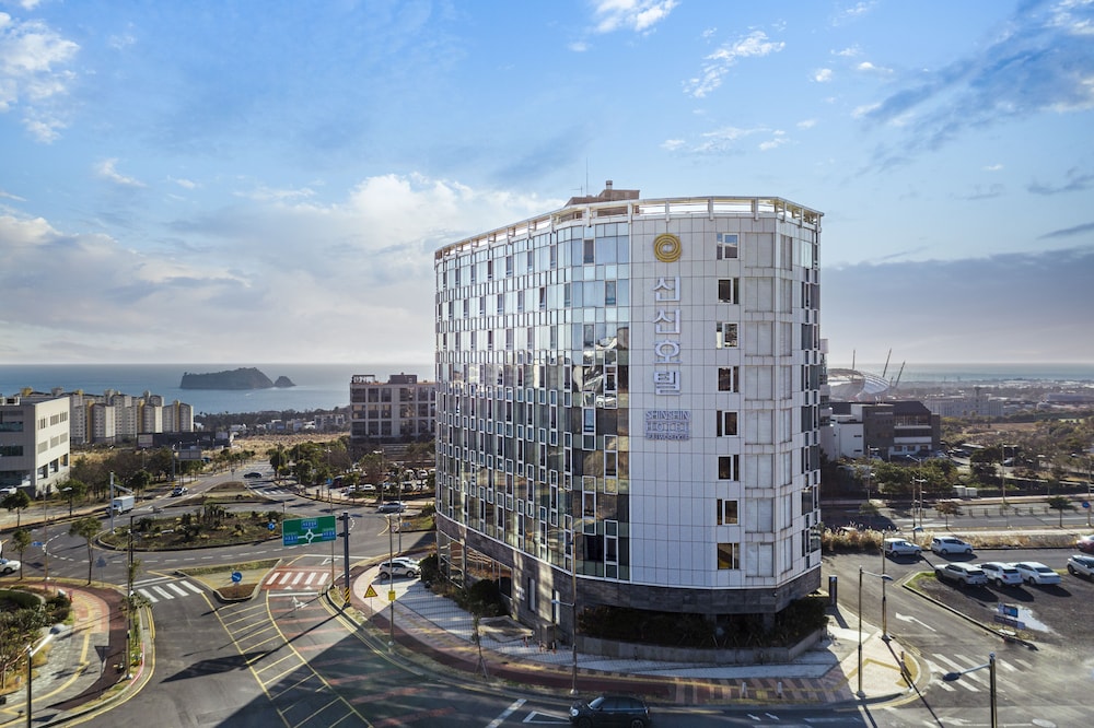 Eastern Hotel Jeju - Seogwipo-si