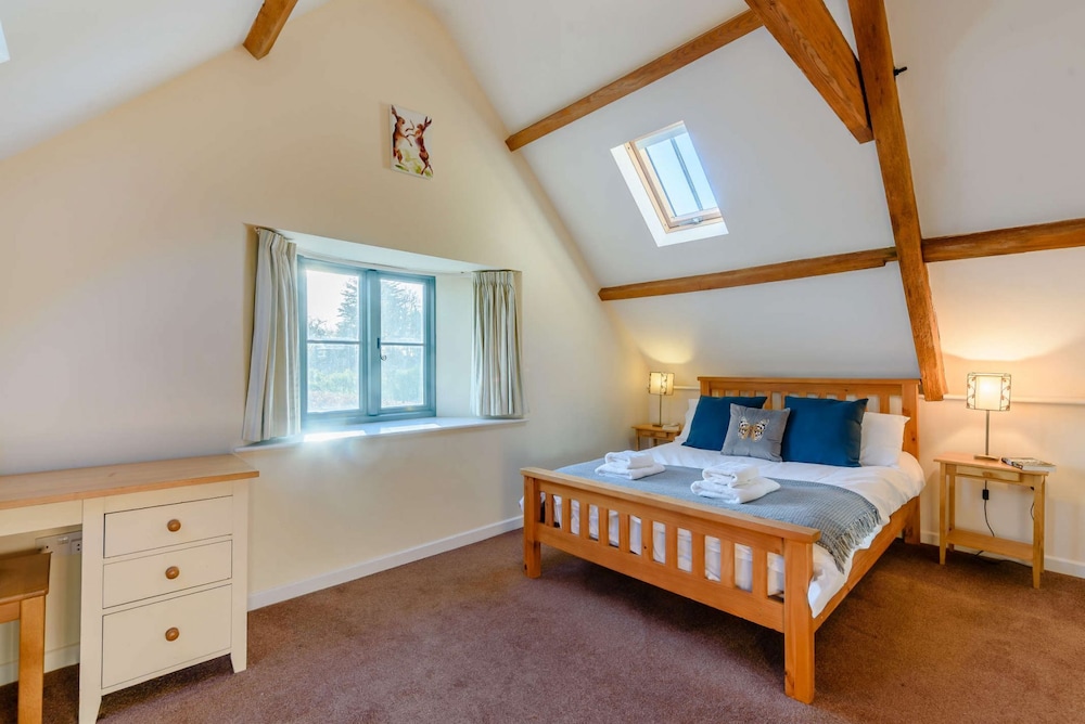 Two Bedroom Family Friendly Holiday Cottage In The Cotswolds - Will's Cottage - 테트버리