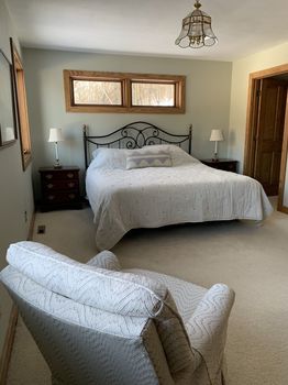Blue Mound State Park, Blue Mounds airbnb, hotels and vacation rentals