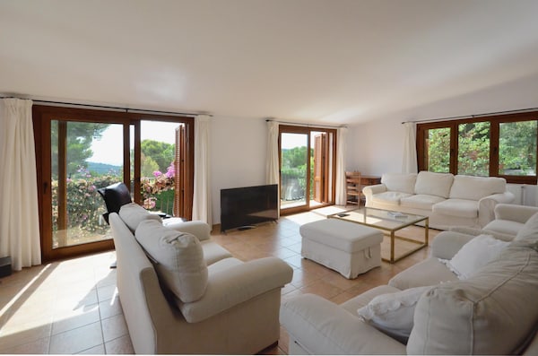 Villa With Swimming Pool For Rent In Begur, Casa De Campo - Llafranc