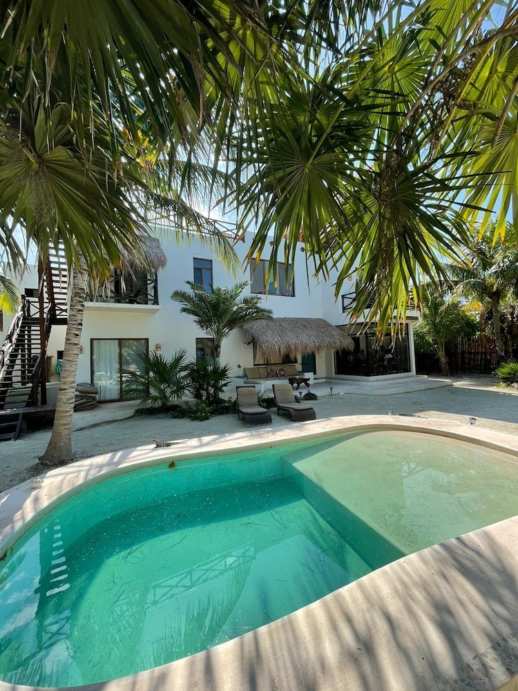 Luxury Ocean Front Villa - Adults Only - Holbox