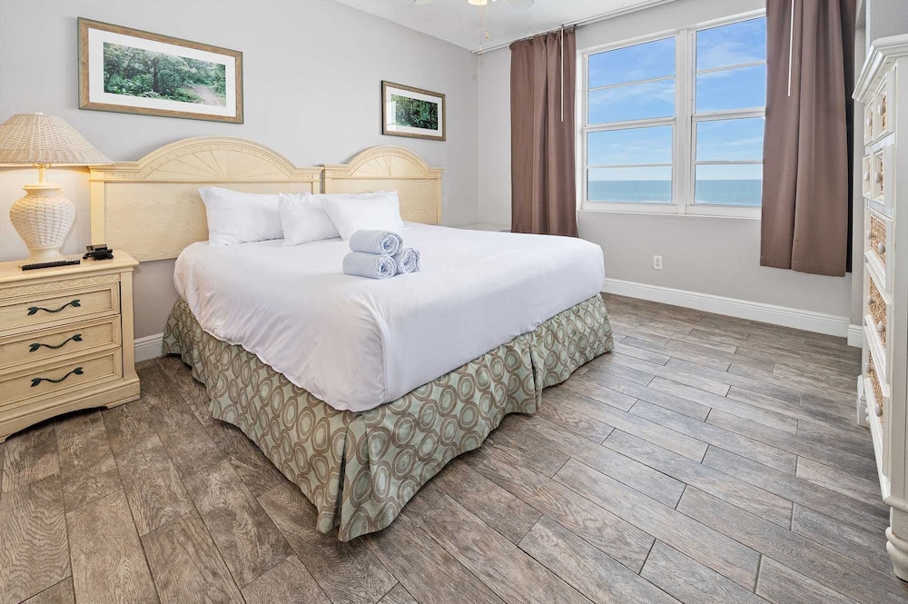 Luxury 5th Floor 3 Br Condo Direct Oceanfront Wyndham Ocean Walk Resort Daytona Beach | 504 - Ormond Beach