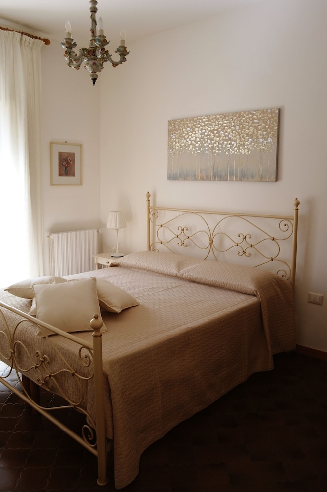 Independent Villa For Exclusive Use Ideal For Families In The Heart Of Puglia - Castellana Grotte