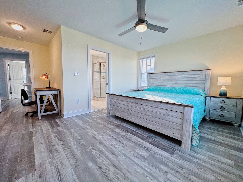 Brand New Construction With A Private Pool, Water Views, & Parking For Four! - Cape May