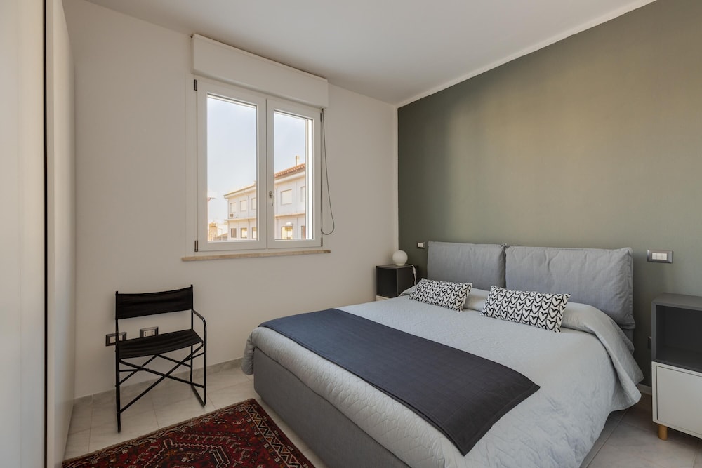 Appartement "Giovanna House", Avec Balcon, Climatisation & Wi-fi - Oristano