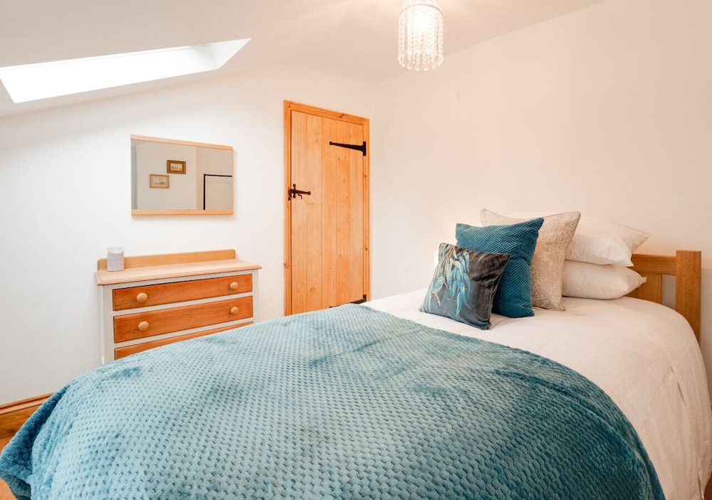 Lime Quay Cottage - Two Bedroom House, Sleeps 3 - Woodbridge