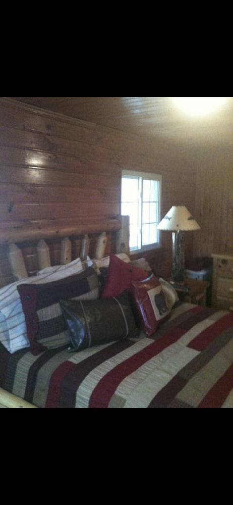 Lakefront Cottage On Beautiful All-sports Dewart Lake - Loon Pond, North Webster