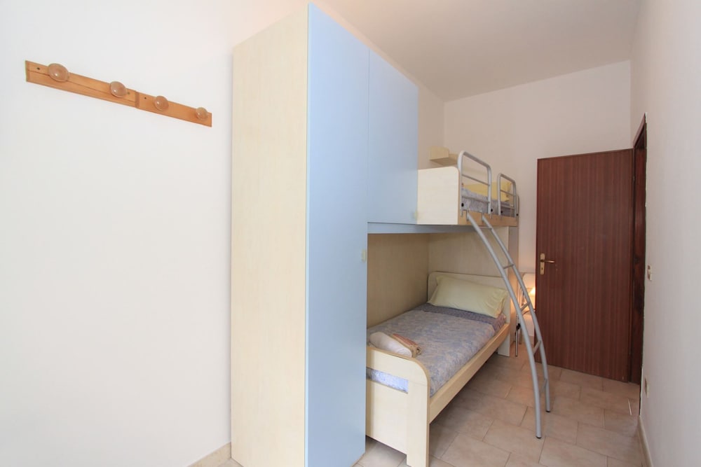 Apartment In Villa For Seaside Holidays On The Italian Adriatic Coast - Comacchio