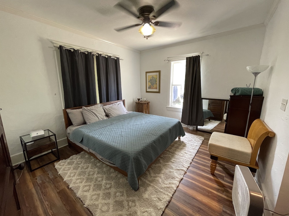 East Nashville Simple Stay-walkable And Chill-fall Specials! - Hendersonville, TN