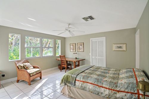 Cottages in Vero Beach, FL with cozycozy
