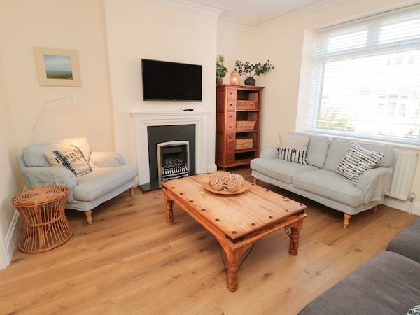 Number 20, Pet Friendly, Character Holiday Cottage In Amble - 阿爾恩茅斯