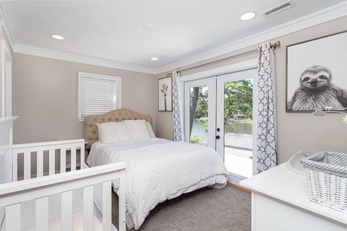 Splash Pad, Pell City airbnb, hotels and vacation rentals