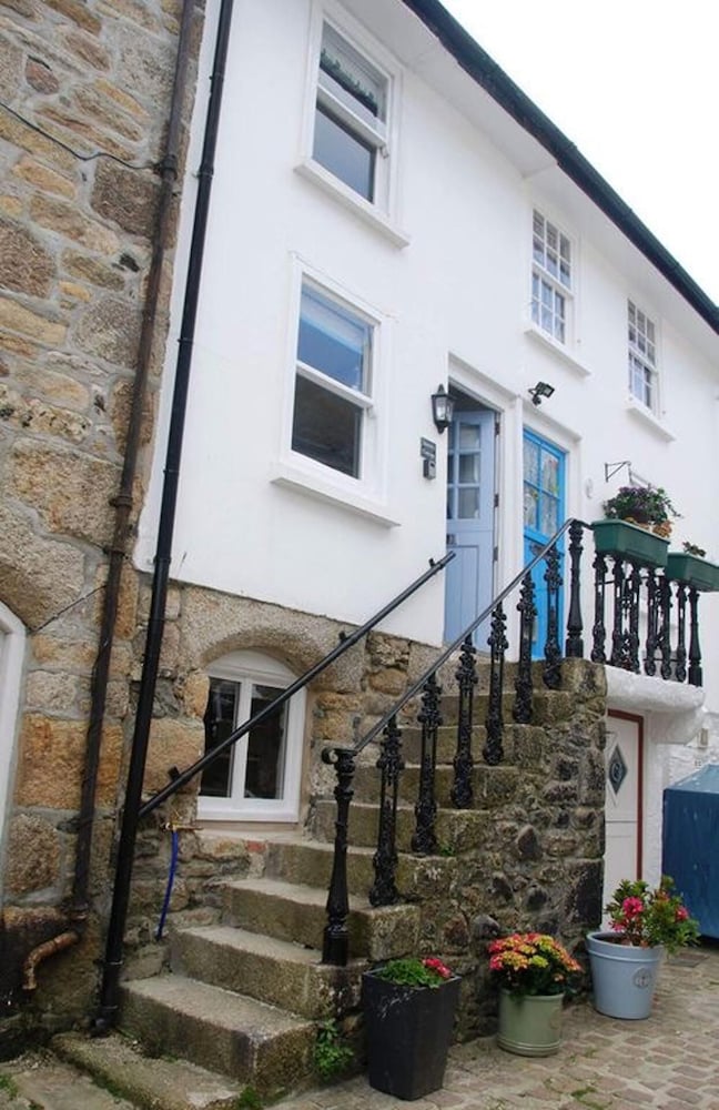Charming 3-bed House, Saint Ives, Nr Beach & Town - St Ives