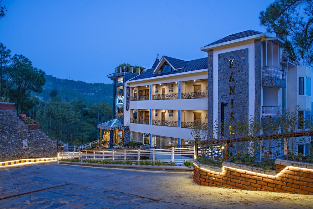 Kanishka Retreat Resort Chail - Chail